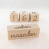 Houten mijlpaalblokken