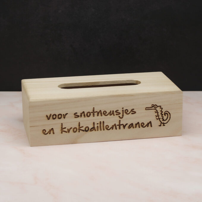 Zakdoekendoos 'snotneusjes en krokodillentranen'